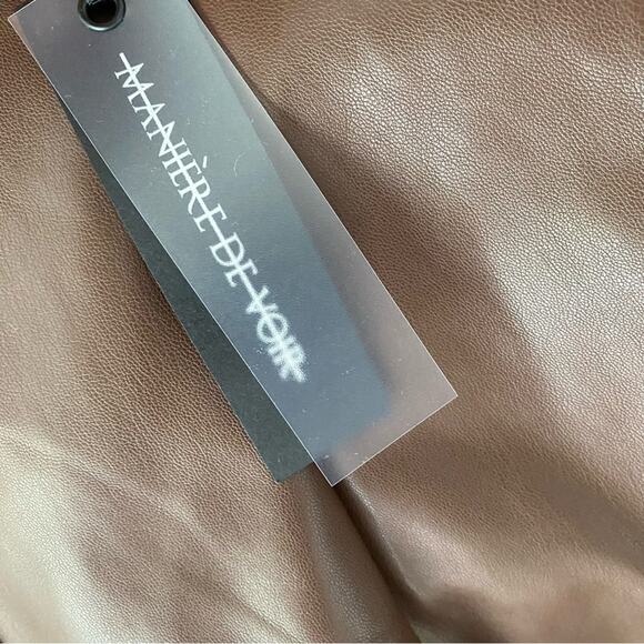 Maniere De Voir Vegan Faux Leather Brown Ribbed Patent Leggings Moto NWT size 12 - Picture 15 of 15